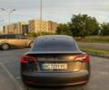 Серый Тесла Модель 3, объемом двигателя 0 л и пробегом 67 тыс. км за 25500 $, фото 4 на Automoto.ua