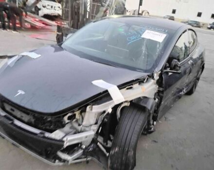 Сірий Тесла Модель 3, об'ємом двигуна 0 л та пробігом 6 тис. км за 18000 $, фото 7 на Automoto.ua