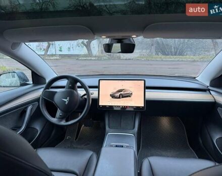 Серый Тесла Модель 3, объемом двигателя 0 л и пробегом 43 тыс. км за 24500 $, фото 19 на Automoto.ua