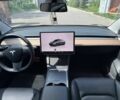 Серый Тесла Модель 3, объемом двигателя 0 л и пробегом 12 тыс. км за 23000 $, фото 4 на Automoto.ua