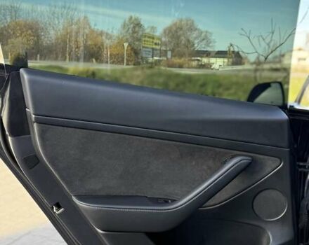 Сірий Тесла Модель 3, об'ємом двигуна 0 л та пробігом 92 тис. км за 21800 $, фото 70 на Automoto.ua