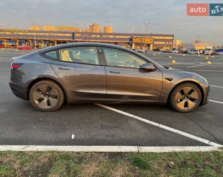 Сірий Тесла Модель 3, об'ємом двигуна 0 л та пробігом 28 тис. км за 29500 $, фото 3 на Automoto.ua