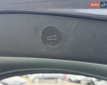 Серый Тесла Модель 3, объемом двигателя 0 л и пробегом 39 тыс. км за 23290 $, фото 20 на Automoto.ua