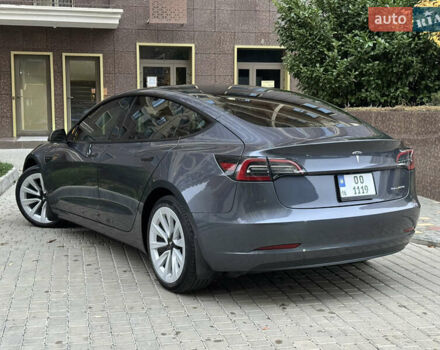 Сірий Тесла Модель 3, об'ємом двигуна 0 л та пробігом 28 тис. км за 23900 $, фото 15 на Automoto.ua