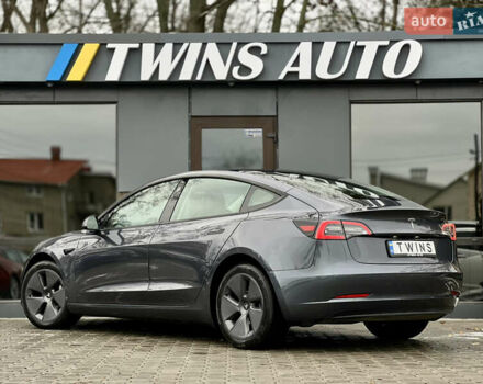 Серый Тесла Модель 3, объемом двигателя 0 л и пробегом 22 тыс. км за 24900 $, фото 23 на Automoto.ua