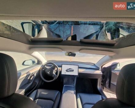 Сірий Тесла Модель 3, об'ємом двигуна 0 л та пробігом 13 тис. км за 23500 $, фото 42 на Automoto.ua