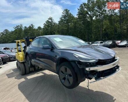 Сірий Тесла Модель 3, об'ємом двигуна 0 л та пробігом 27 тис. км за 12800 $, фото 1 на Automoto.ua