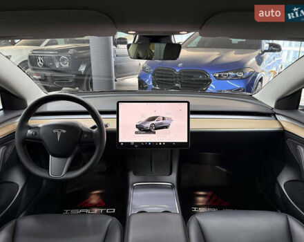 Сірий Тесла Модель 3, об'ємом двигуна 0 л та пробігом 80 тис. км за 23000 $, фото 3 на Automoto.ua