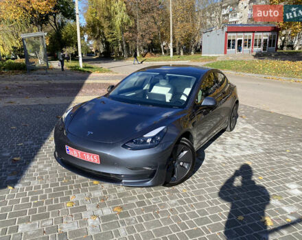 Тесла Модель 3 2023 у Івано-Франківську на Automoto.ua Сірий Тесла Модель 3, об'ємом двигуна 0 л та пробігом 55 тис. км за 20000 $, фото 3 на Automoto.ua