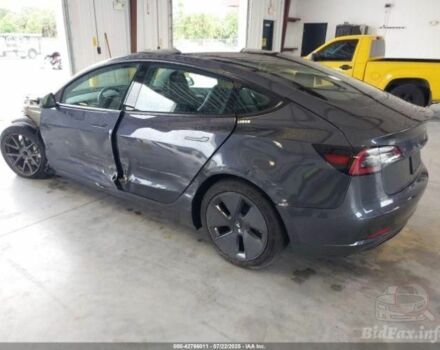 Сірий Тесла Модель 3, об'ємом двигуна 0 л та пробігом 6 тис. км за 18000 $, фото 10 на Automoto.ua