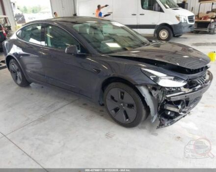 Сірий Тесла Модель 3, об'ємом двигуна 0 л та пробігом 6 тис. км за 18000 $, фото 9 на Automoto.ua