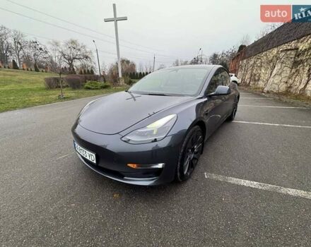 Серый Тесла Модель 3, объемом двигателя 0 л и пробегом 49 тыс. км за 24200 $, фото 15 на Automoto.ua