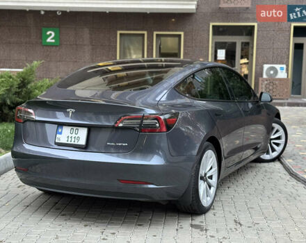 Сірий Тесла Модель 3, об'ємом двигуна 0 л та пробігом 28 тис. км за 23900 $, фото 19 на Automoto.ua