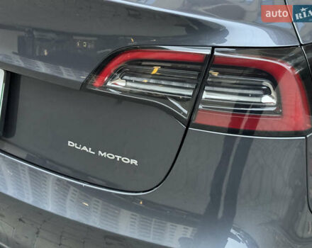 Сірий Тесла Модель 3, об'ємом двигуна 0 л та пробігом 28 тис. км за 23900 $, фото 14 на Automoto.ua