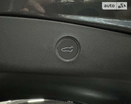 Сірий Тесла Модель 3, об'ємом двигуна 0 л та пробігом 35 тис. км за 29400 $, фото 24 на Automoto.ua