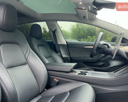 Сірий Тесла Модель 3, об'ємом двигуна 0 л та пробігом 17 тис. км за 26999 $, фото 8 на Automoto.ua