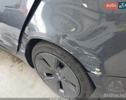 Сірий Тесла Модель 3, об'ємом двигуна 0 л та пробігом 6 тис. км за 17500 $, фото 22 на Automoto.ua