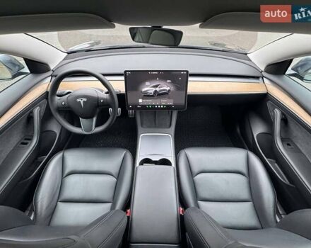 Серый Тесла Модель 3, объемом двигателя 0 л и пробегом 49 тыс. км за 24200 $, фото 35 на Automoto.ua
