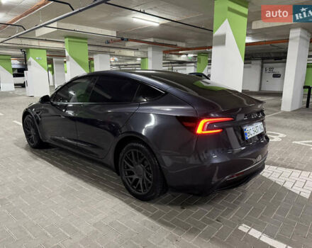 Серый Тесла Модель 3, объемом двигателя 0 л и пробегом 22 тыс. км за 29000 $, фото 4 на Automoto.ua