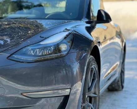 Сірий Тесла Модель 3, об'ємом двигуна 0 л та пробігом 106 тис. км за 18900 $, фото 3 на Automoto.ua