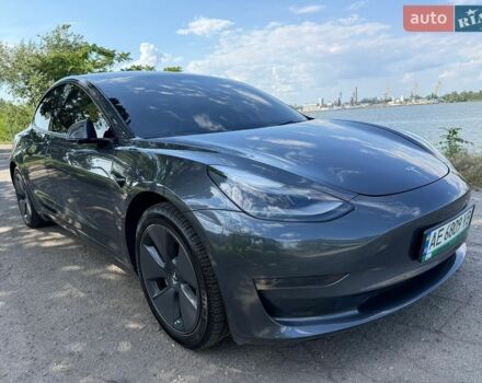 Сірий Тесла Модель 3, об'ємом двигуна 0 л та пробігом 68 тис. км за 19800 $, фото 2 на Automoto.ua