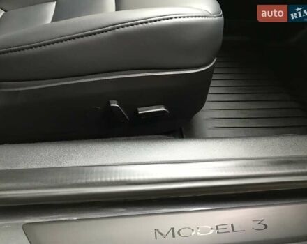 Сірий Тесла Модель 3, об'ємом двигуна 0 л та пробігом 8 тис. км за 20500 $, фото 29 на Automoto.ua
