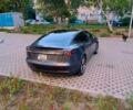 Серый Тесла Модель 3, объемом двигателя 0 л и пробегом 70 тыс. км за 22000 $, фото 3 на Automoto.ua