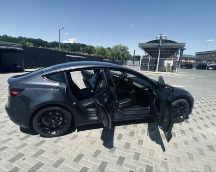 Сірий Тесла Модель 3, об'ємом двигуна 0 л та пробігом 6 тис. км за 23000 $, фото 13 на Automoto.ua