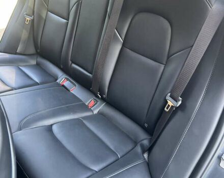 Серый Тесла Модель 3, объемом двигателя 0 л и пробегом 43 тыс. км за 23500 $, фото 7 на Automoto.ua