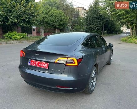 Сірий Тесла Модель 3, об'ємом двигуна 0 л та пробігом 66 тис. км за 22300 $, фото 5 на Automoto.ua