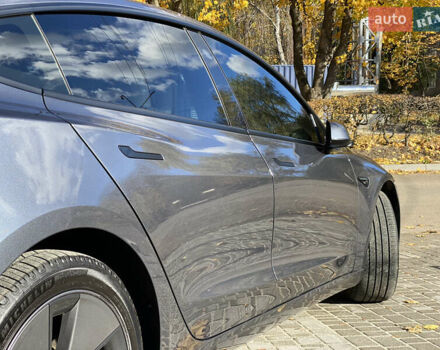 Тесла Модель 3 2023 у Івано-Франківську на Automoto.ua Сірий Тесла Модель 3, об'ємом двигуна 0 л та пробігом 55 тис. км за 20000 $, фото 14 на Automoto.ua