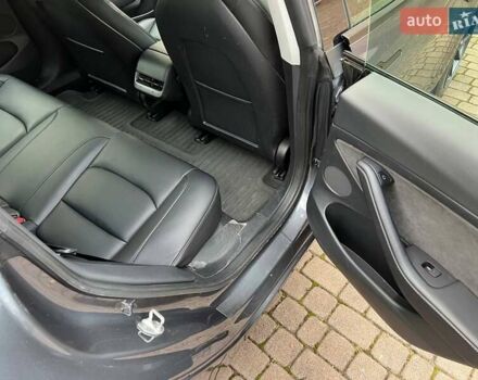 Тесла Модель 3 2023 у Вінниці на Automoto.ua Сірий Тесла Модель 3, об'ємом двигуна 0 л та пробігом 67 тис. км за 20000 $, фото 8 на Automoto.ua