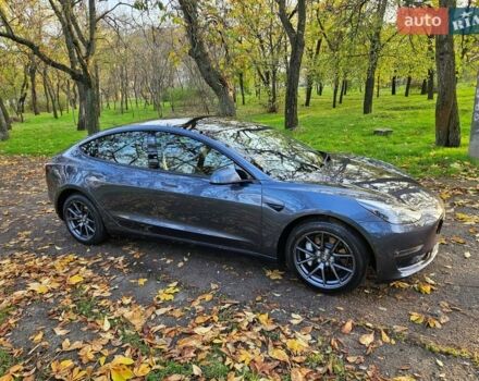 Серый Тесла Модель 3, объемом двигателя 0 л и пробегом 52 тыс. км за 20990 $, фото 4 на Automoto.ua