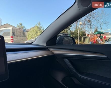 Серый Тесла Модель 3, объемом двигателя 0 л и пробегом 54 тыс. км за 19900 $, фото 60 на Automoto.ua