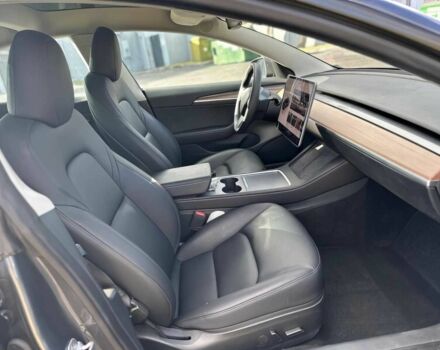 Серый Тесла Модель 3, объемом двигателя 0 л и пробегом 20 тыс. км за 10500 $, фото 7 на Automoto.ua