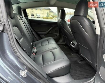 Сірий Тесла Модель 3, об'ємом двигуна 0 л та пробігом 44 тис. км за 20499 $, фото 62 на Automoto.ua