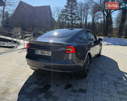 Серый Тесла Модель 3, объемом двигателя 0 л и пробегом 42 тыс. км за 19800 $, фото 49 на Automoto.ua
