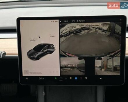 Серый Тесла Модель 3, объемом двигателя 0 л и пробегом 4 тыс. км за 20793 $, фото 42 на Automoto.ua