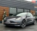 Серый Тесла Модель 3, объемом двигателя 0 л и пробегом 4 тыс. км за 20793 $, фото 1 на Automoto.ua
