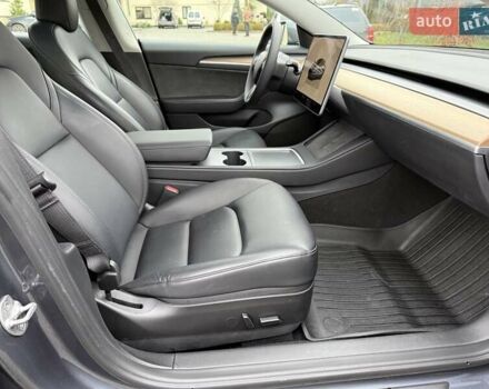 Сірий Тесла Модель 3, об'ємом двигуна 0 л та пробігом 44 тис. км за 20499 $, фото 67 на Automoto.ua