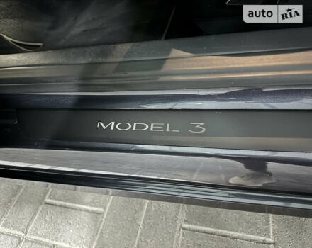 Сірий Тесла Модель 3, об'ємом двигуна 0 л та пробігом 35 тис. км за 29400 $, фото 49 на Automoto.ua