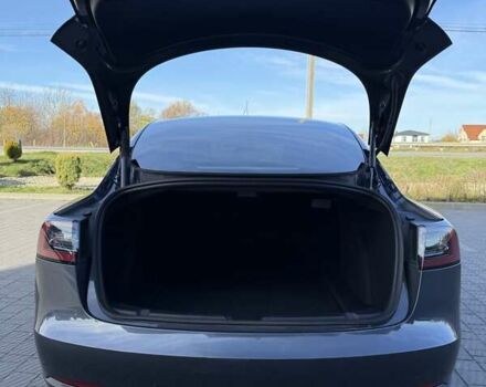 Сірий Тесла Модель 3, об'ємом двигуна 0 л та пробігом 90 тис. км за 21999 $, фото 81 на Automoto.ua