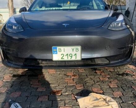 Серый Тесла Модель 3, объемом двигателя 0 л и пробегом 26 тыс. км за 31500 $, фото 2 на Automoto.ua