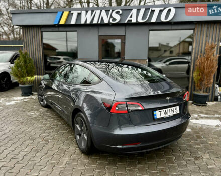 Серый Тесла Модель 3, объемом двигателя 0 л и пробегом 22 тыс. км за 24900 $, фото 21 на Automoto.ua