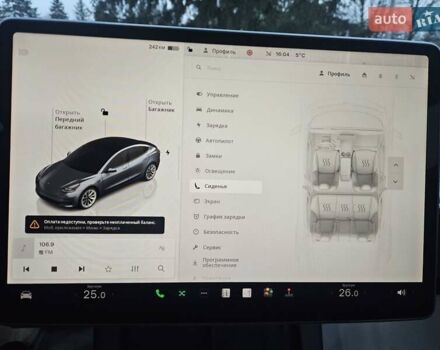 Серый Тесла Модель 3, объемом двигателя 0 л и пробегом 39 тыс. км за 22550 $, фото 62 на Automoto.ua