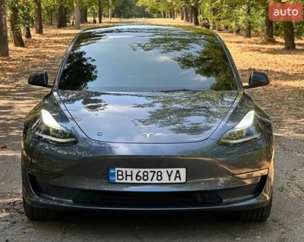 Серый Тесла Модель 3, объемом двигателя 0 л и пробегом 27 тыс. км за 21200 $, фото 1 на Automoto.ua
