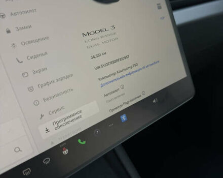 Серый Тесла Модель 3, объемом двигателя 0 л и пробегом 34 тыс. км за 33000 $, фото 16 на Automoto.ua