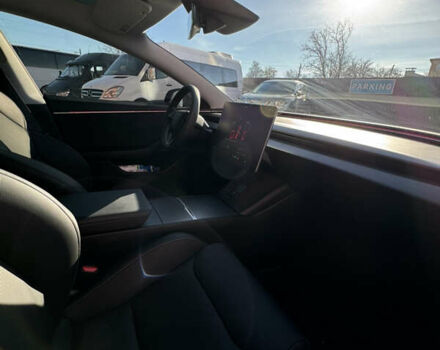 Серый Тесла Модель 3, объемом двигателя 0 л и пробегом 4 тыс. км за 38400 $, фото 20 на Automoto.ua