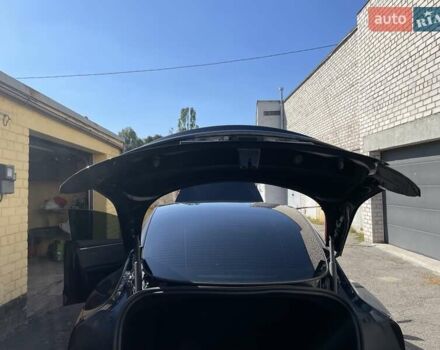 Серый Тесла Модель 3, объемом двигателя 0 л и пробегом 27 тыс. км за 27400 $, фото 11 на Automoto.ua