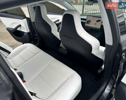 Тесла Модель 3 2024 в Киеве на Automoto.ua Серый Тесла Модель 3, объемом двигателя 0 л и пробегом 9 тыс. км за 42000 $, фото 10 на Automoto.ua